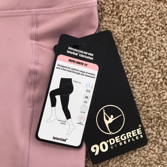 NWT! 90 degrees large shadow petal Capri tights - Picture 2 of 8